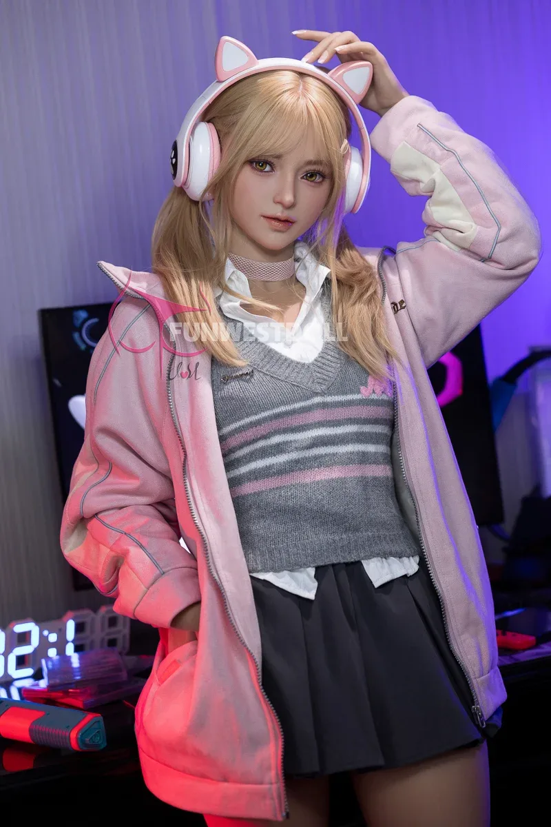 FunWest Doll 159 cm A TPE - Alice view 5