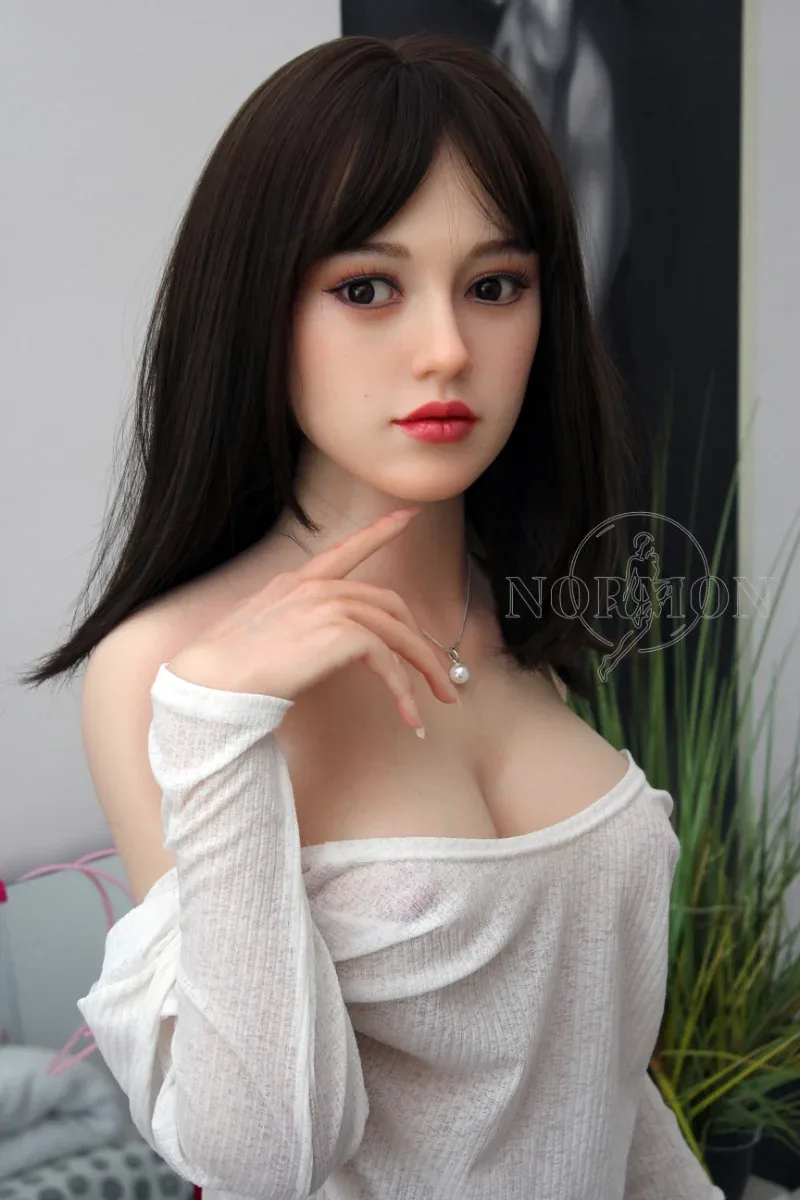 Normon Doll 163 CM F Hybrid - Yan view 1