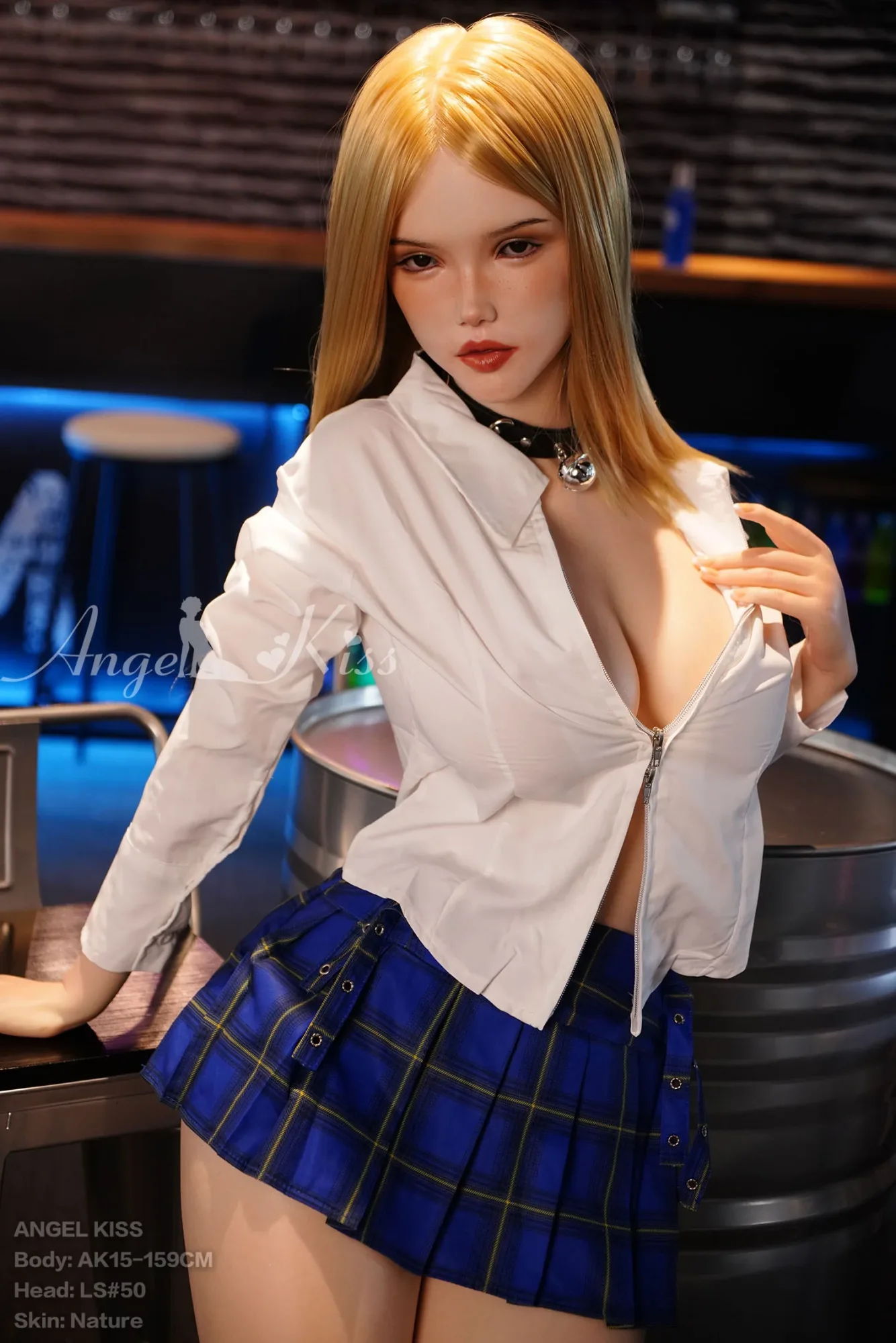 Angelkiss Doll 159 cm Silicone - Chrissie view 3