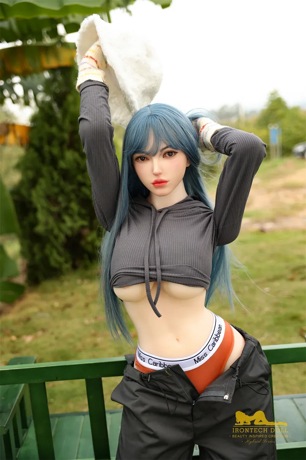 Irontech Doll 159 cm G Plus Hybrid - Joline view 1