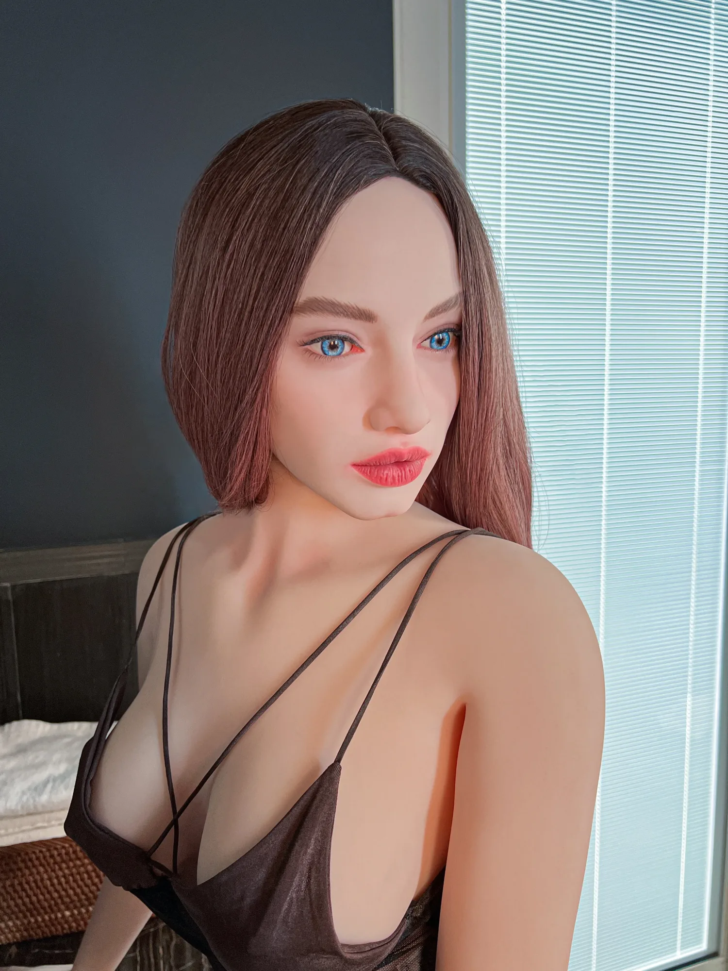 CLIMAX DOLL 157 cm Hybrid - Sola (Movable Jaw) view 2