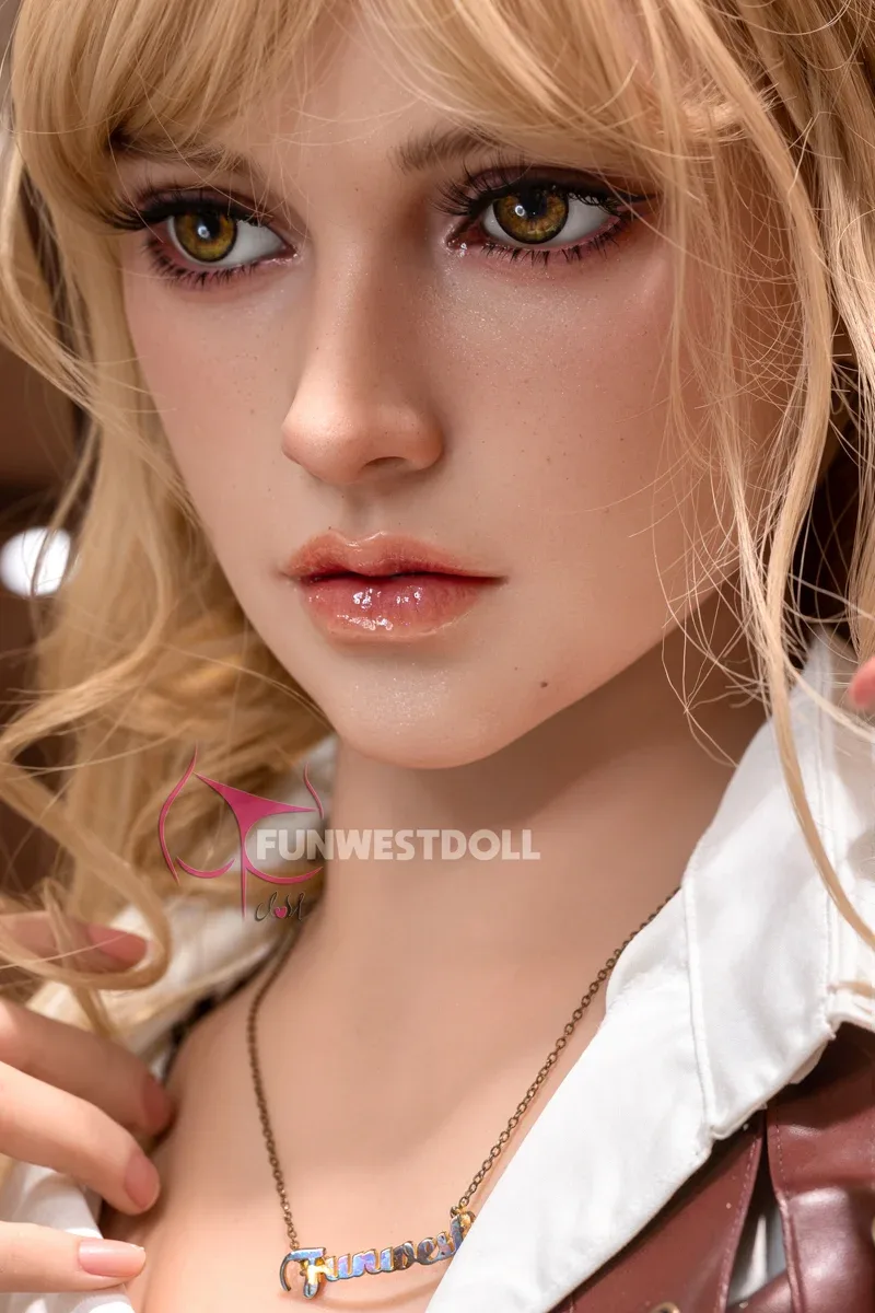 FunWest Doll 157 cm C TPE - Bella view 3