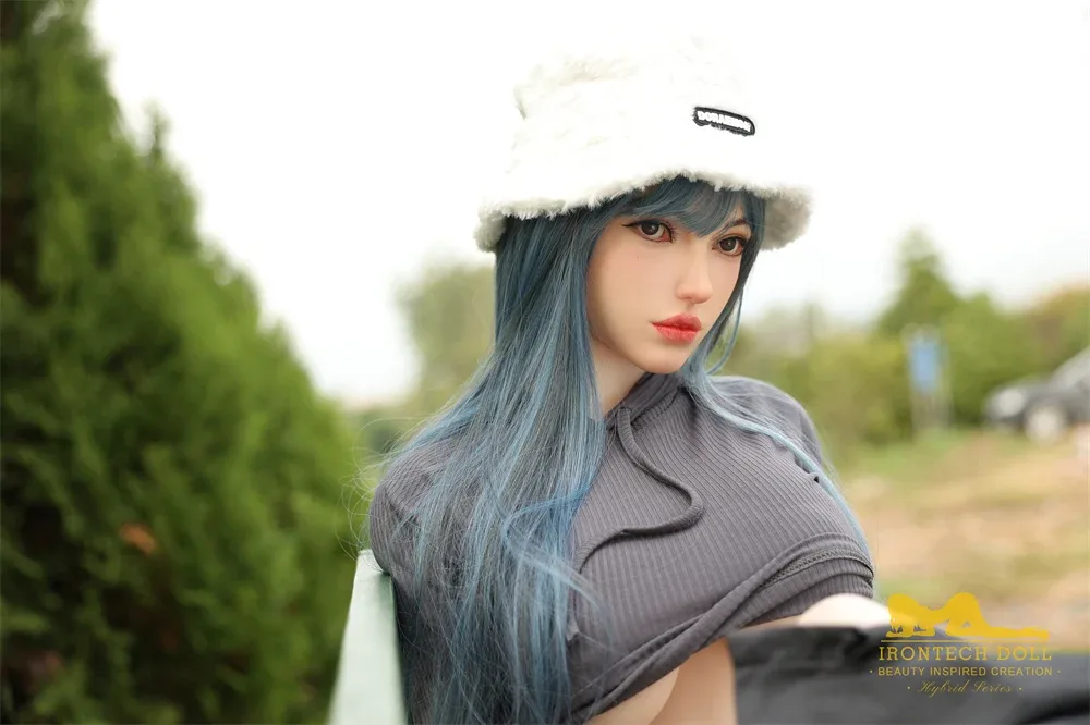 Irontech Doll 159 cm G Plus Hybrid - Joline view 5
