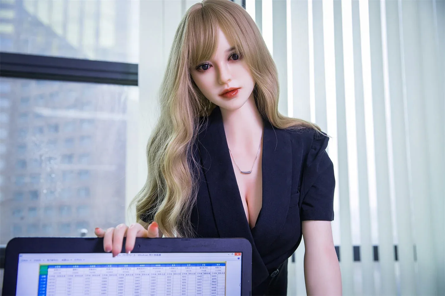 QITA Doll 164 cm Silicone - Joanna view 8