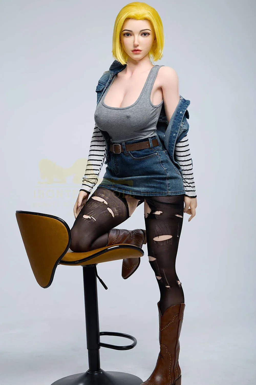 Irontech Doll 159 cm Silicone - Joline view 5