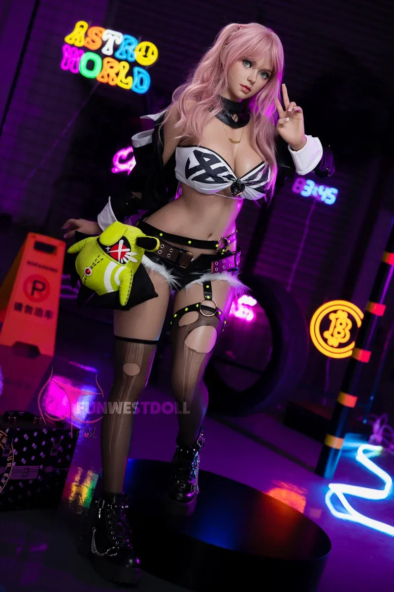 FunWest Doll 157 cm G Silicone - Lily view 5