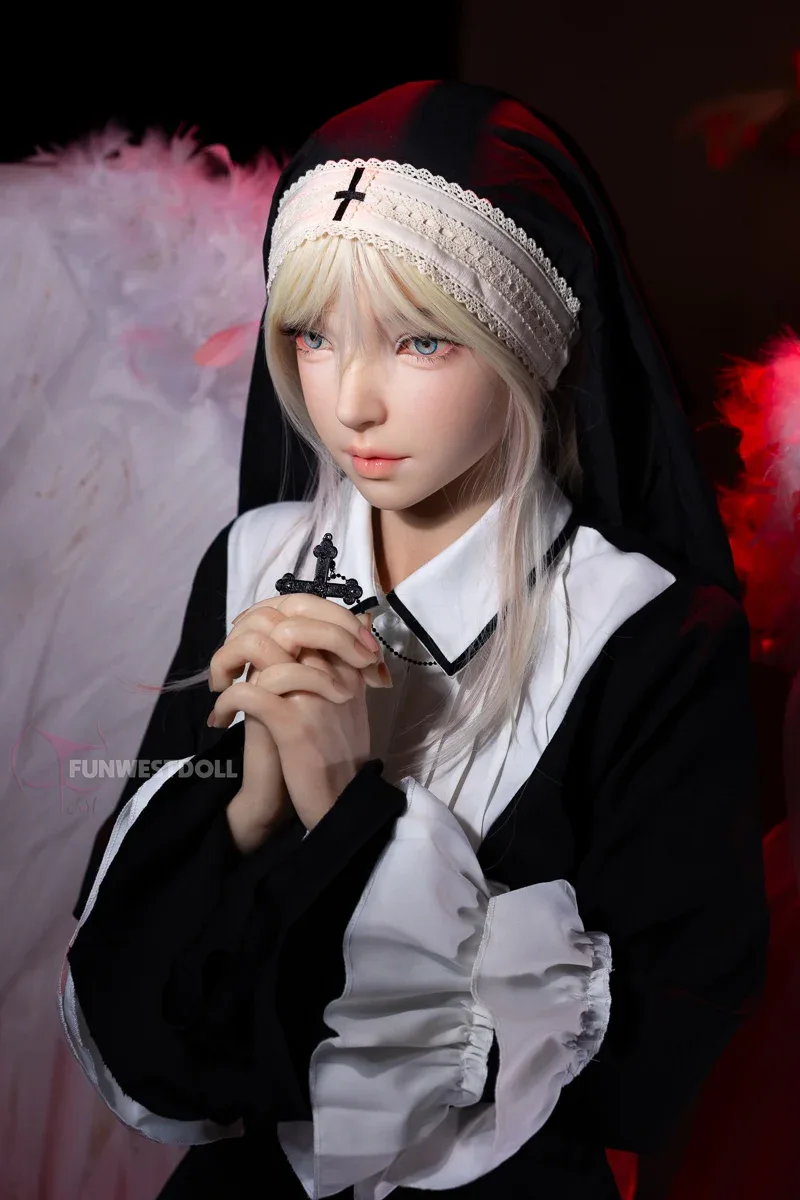 FunWest Doll 159 cm A Silicone - Giselle view 2
