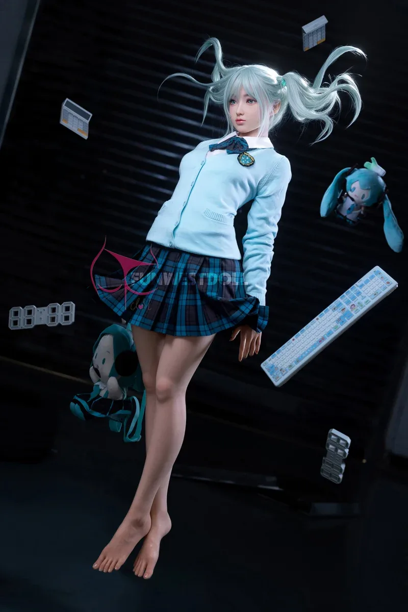 FunWest Doll 159 cm A Silicone - Amy V2 view 4