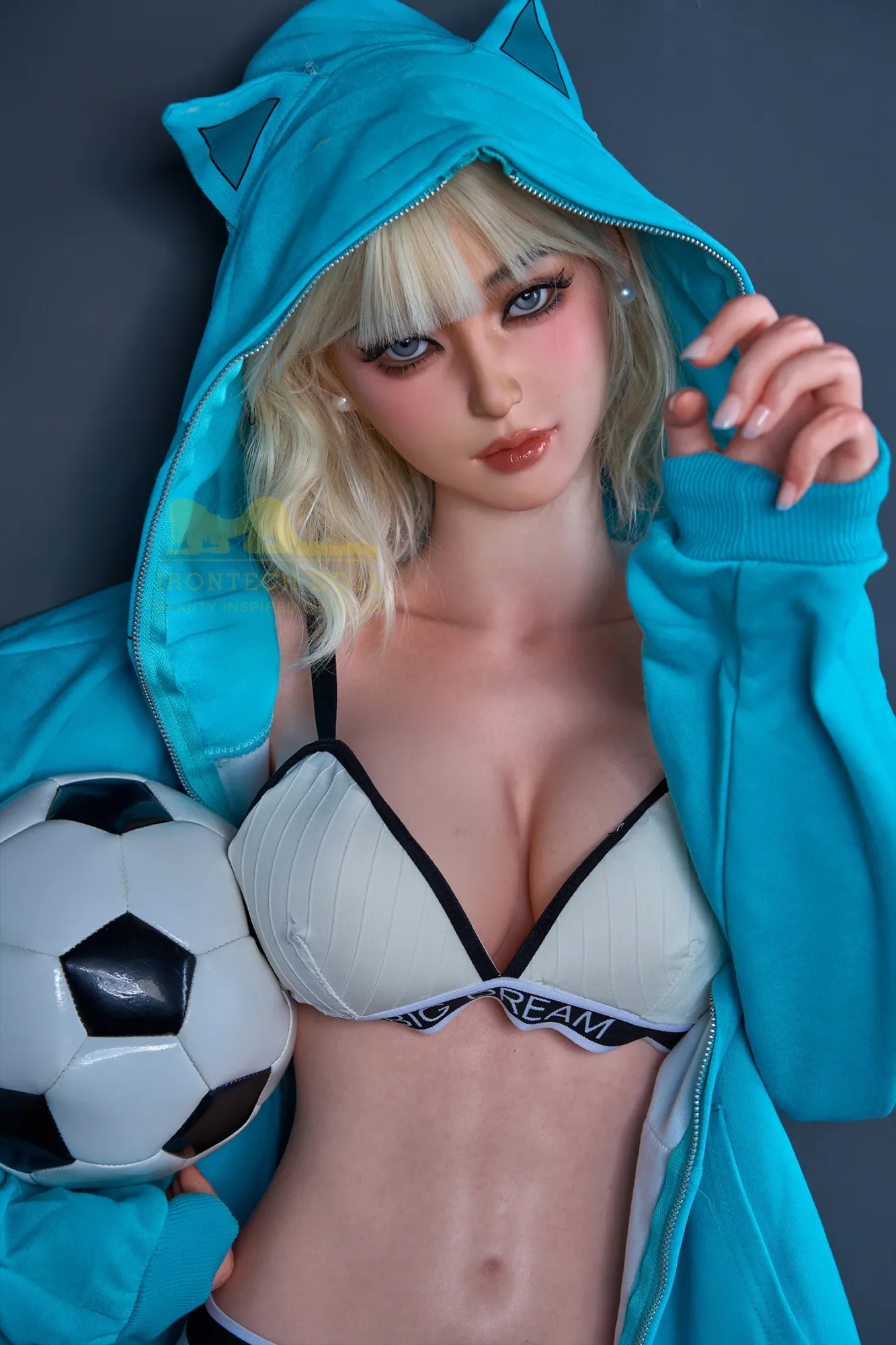 Irontech Doll 161 cm F Silicone - Miku V2 view 2