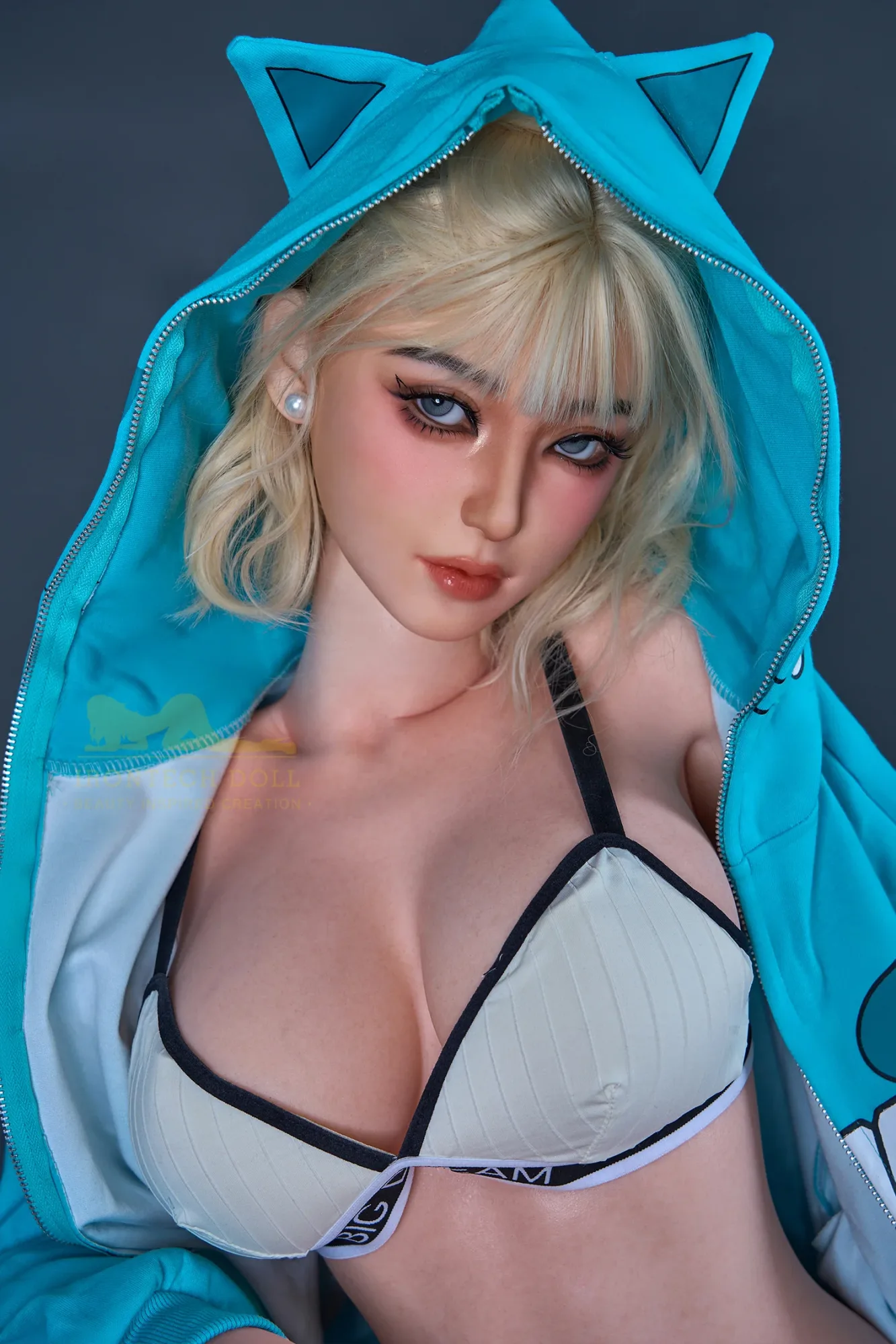 Irontech Doll 161 cm F Silicone - Miku V2