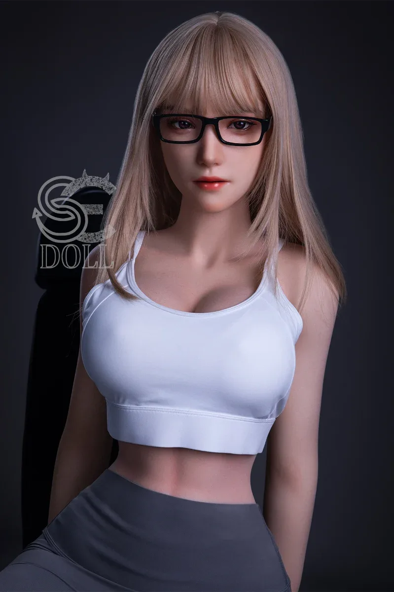 SEDOLL 161 cm E Silicone Pro - Queena.G view 1